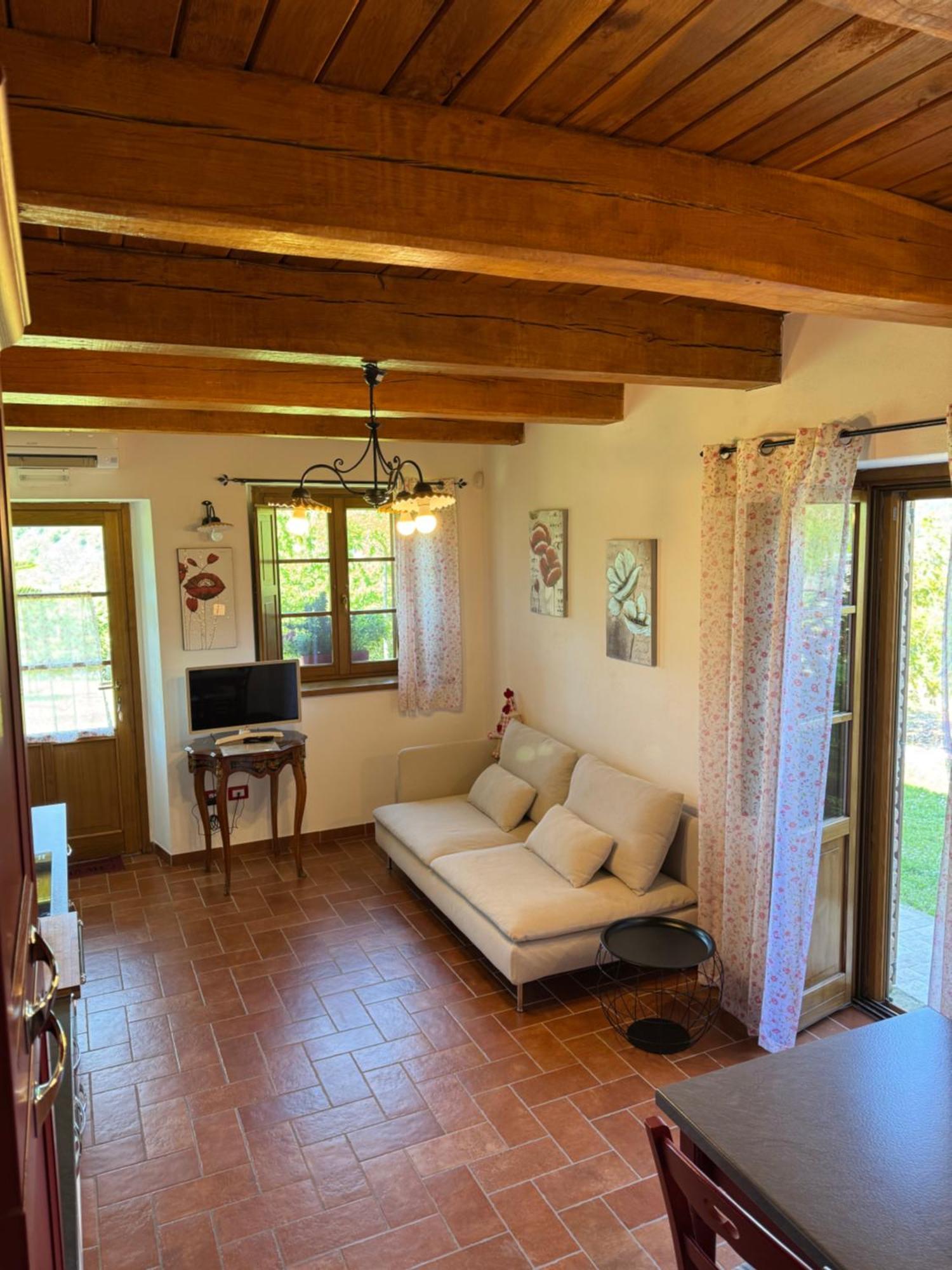 Agriturismo La Valle Dimenticata Urbania Buitenkant foto